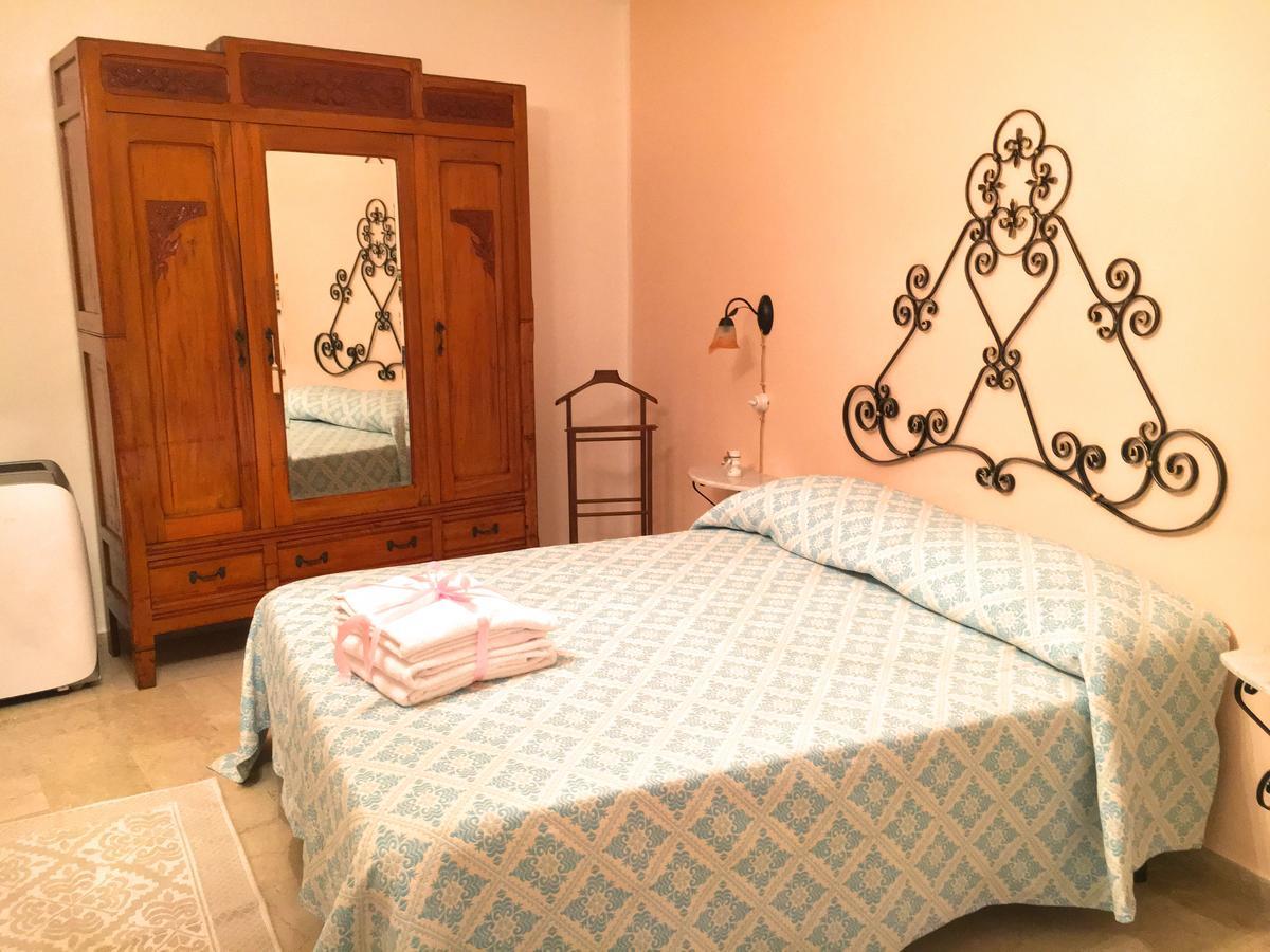 B&B Mariposa Sennori Bagian luar foto