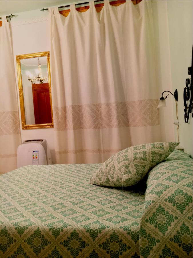 B&B Mariposa Sennori Bagian luar foto
